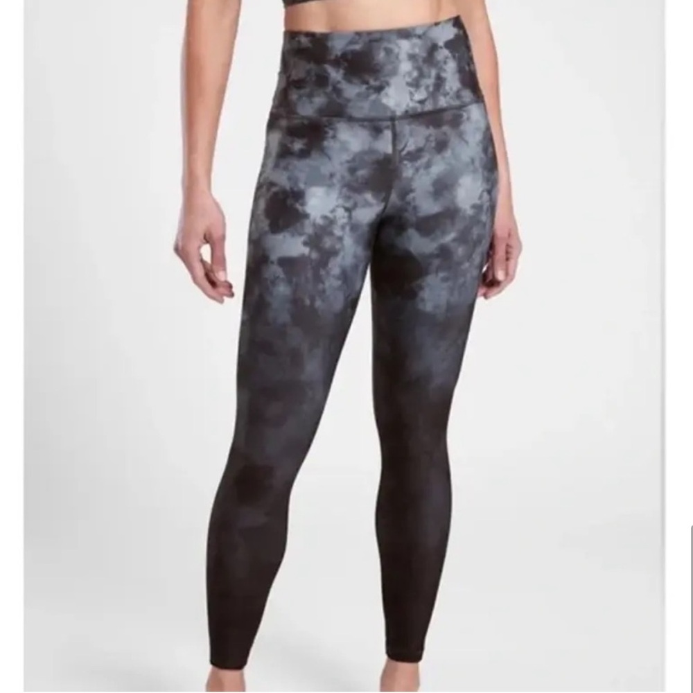ATHLETA Elation Printed 7/8 Tight Dance All Night Black Size S